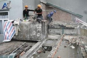 Thợ sửa chữa nhà tại quận 1